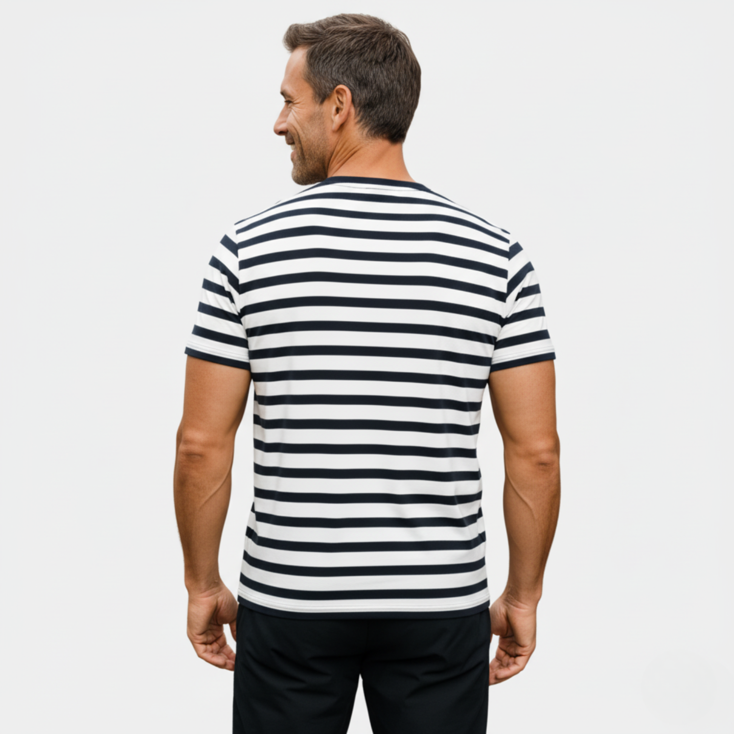 Line One Rundhals T-Shirt mit Print