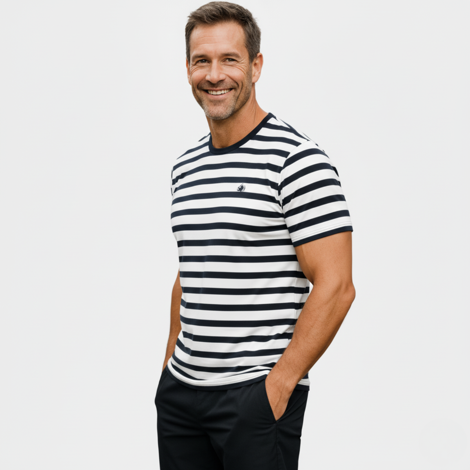 Line One Rundhals T-Shirt mit Print