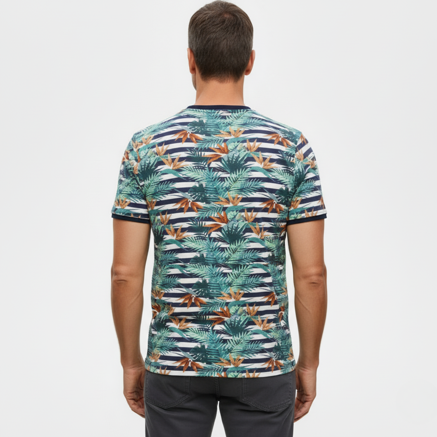 Line One Rundhals T-Shirt mit Print